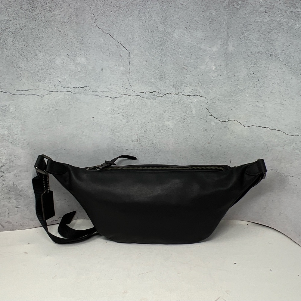 ❤️Coach NWOT Black 37592 Rivington Belt Bag. - Picture 9 of 14